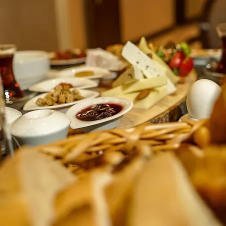 Ayayorgi By T Отель